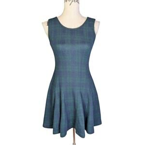 6ixty 8ight Green Plaid Godet Dress Size S